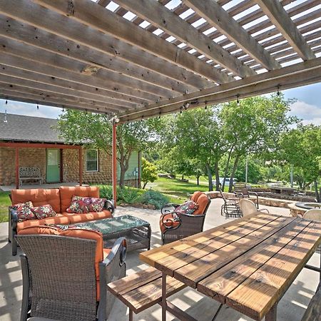 Charming Hilltop Cottage In Medicine Park! Exterior foto